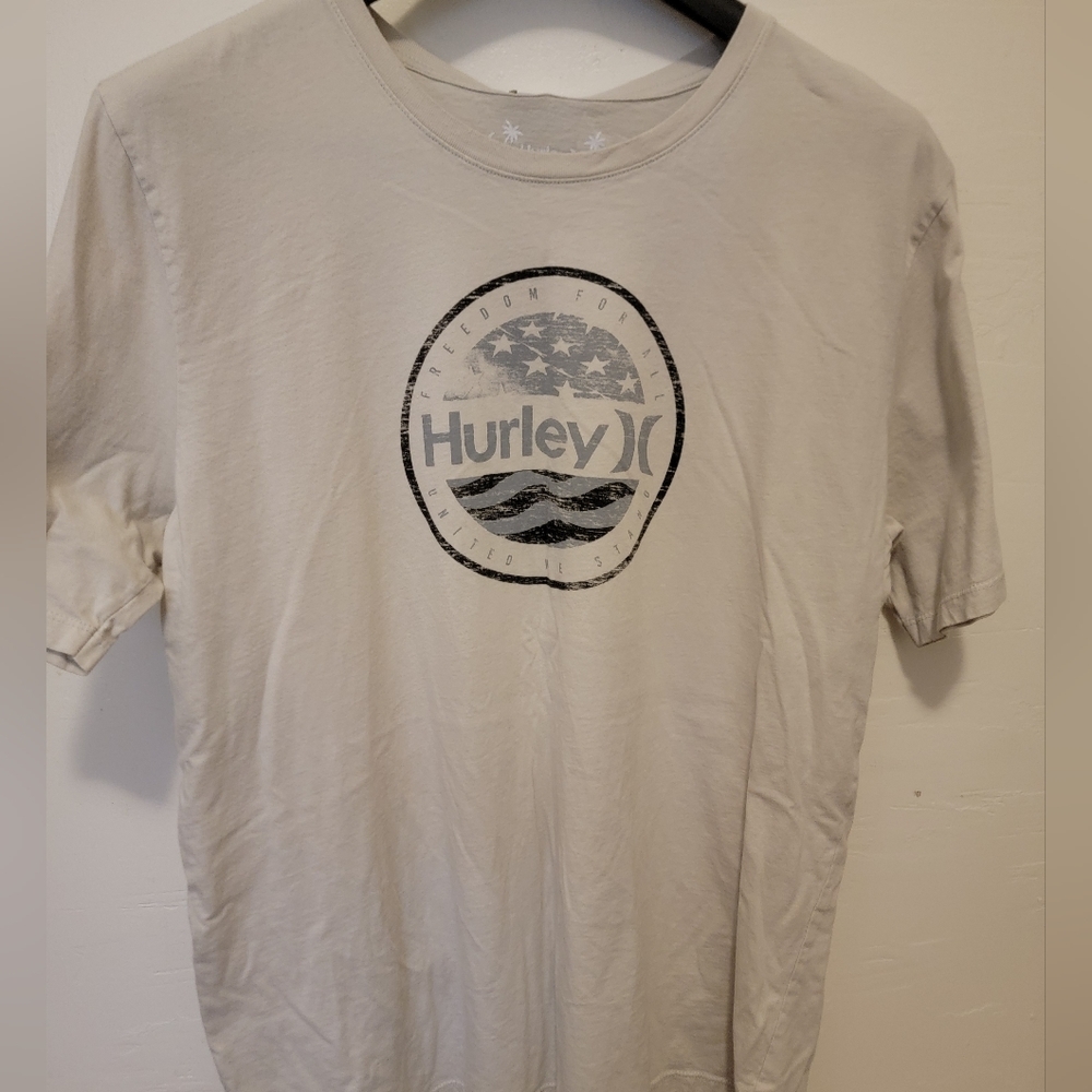 Hurley xl  mens t-shirt sand color